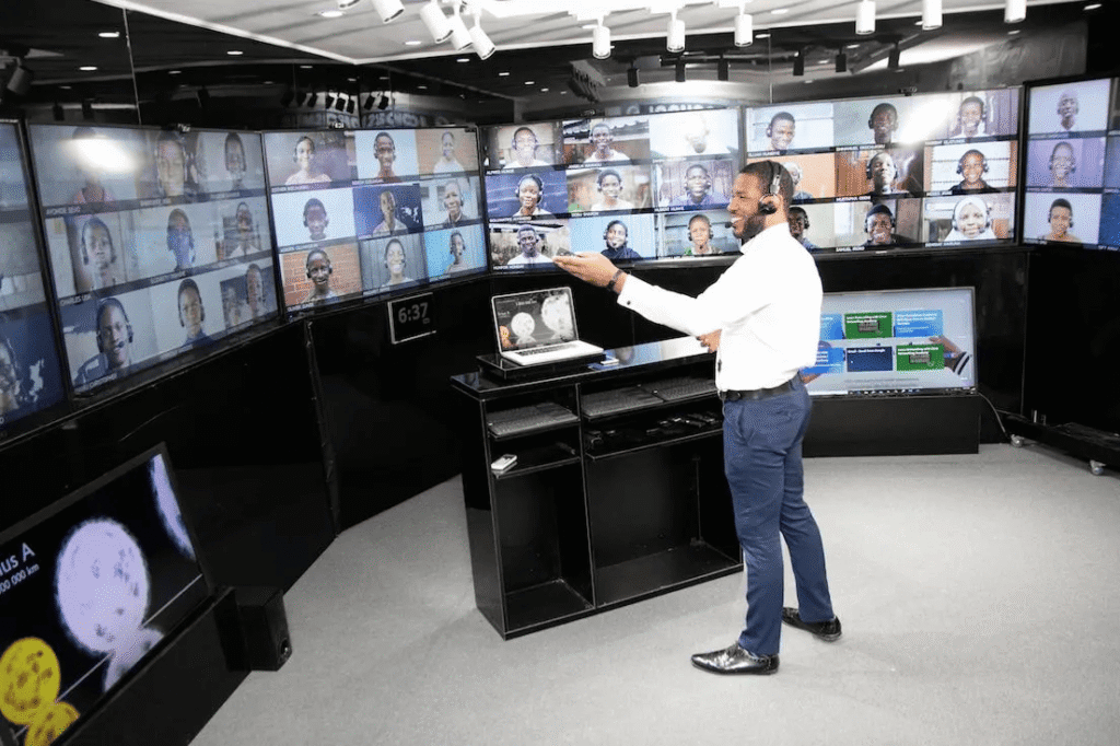 slum2school virtual studio 1